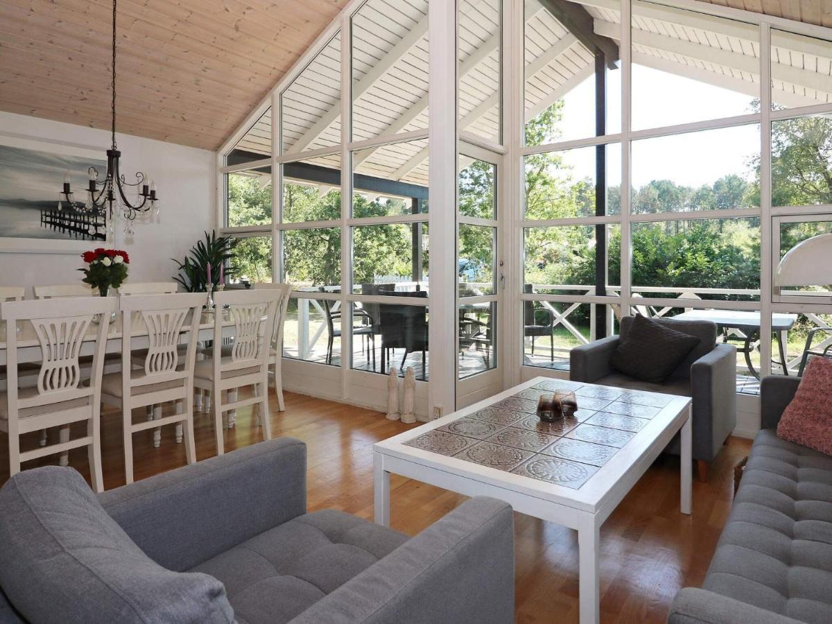 8 Person Holiday Home In Hadsund Eksteriør billede