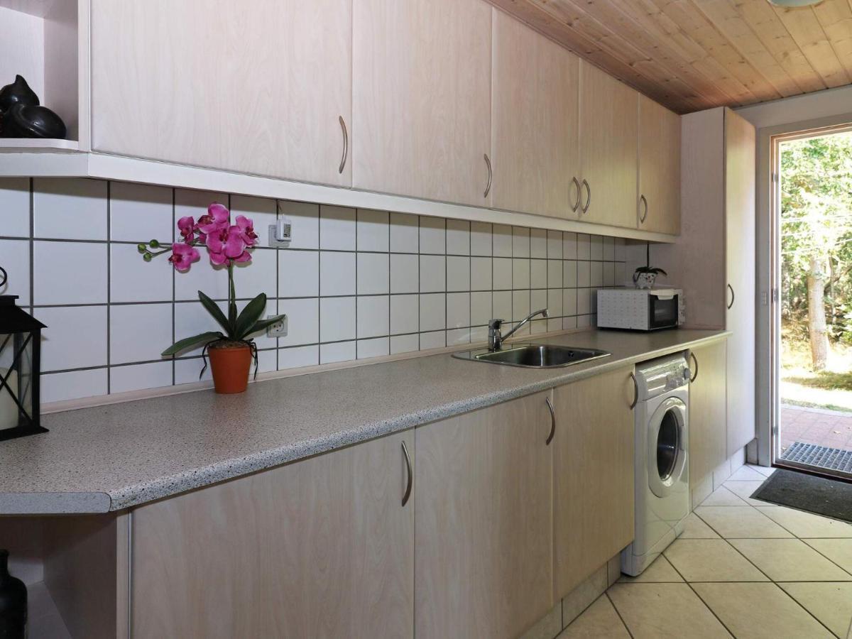 8 Person Holiday Home In Hadsund Eksteriør billede